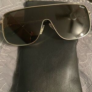 Quay Australia Gold Metal Square Aviator Sunglasses